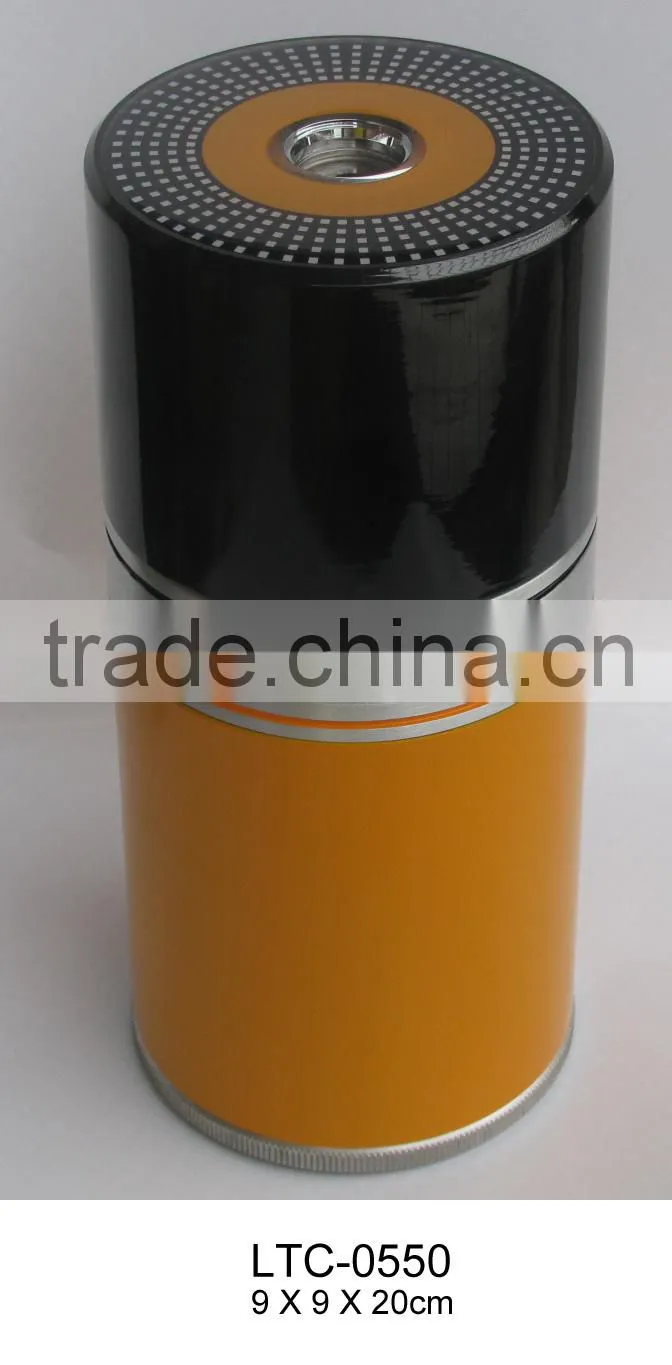 Cylinder shape Cohiba portable cigar humidor