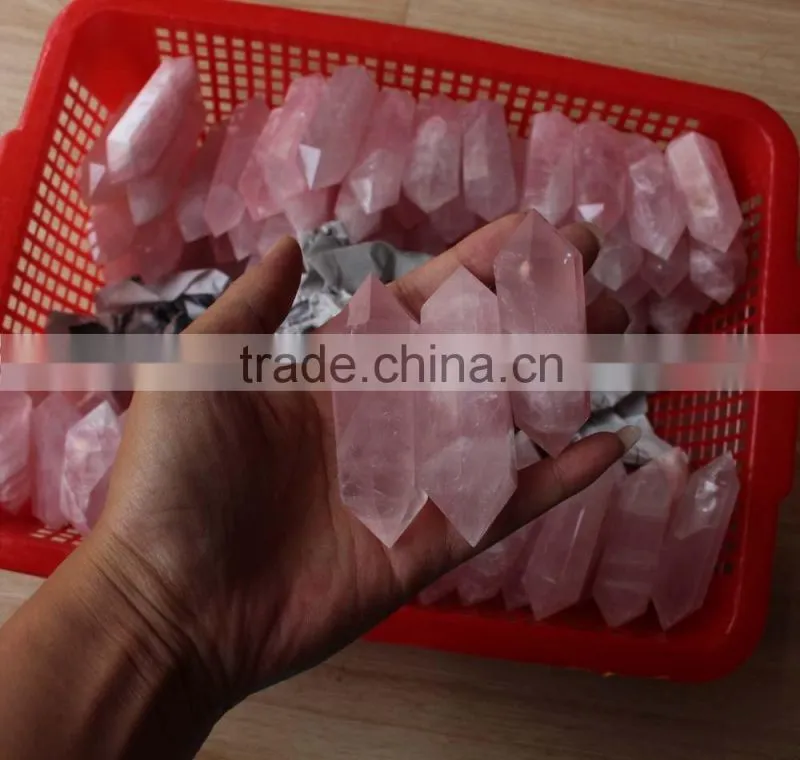 pink color natural polished rose quartz stone crystal points