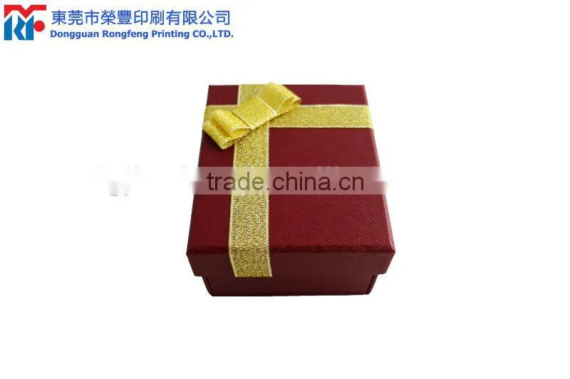 Luxuruy folding box with bowknot