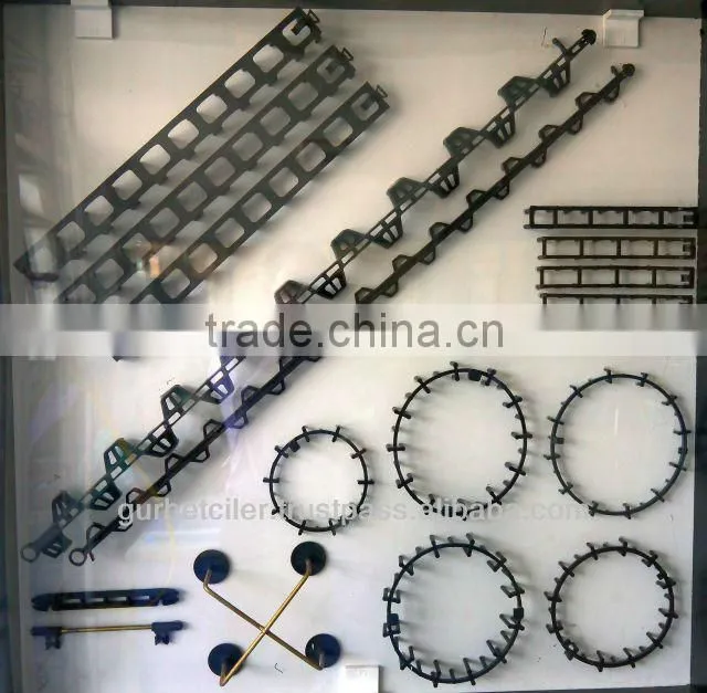 Plastic bar chairs and spacers for slab mesh