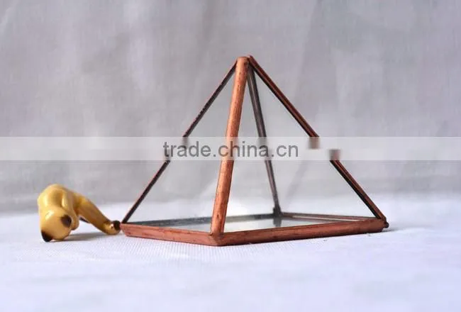 Pyramid shaped glass terrarium for indoor plant holder