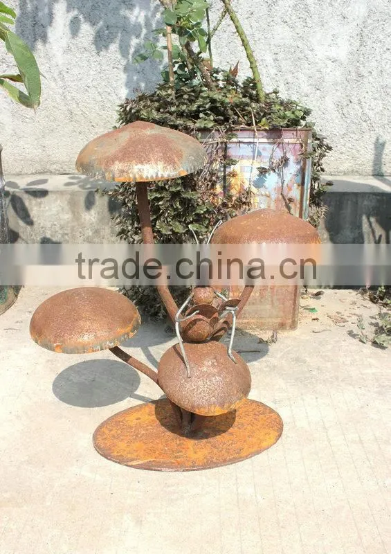 Garden decoration metal mushroom
