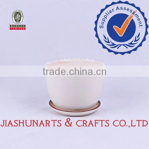 Plum Flower Pattern Tooth Edge Style Ceramic Flower Pots