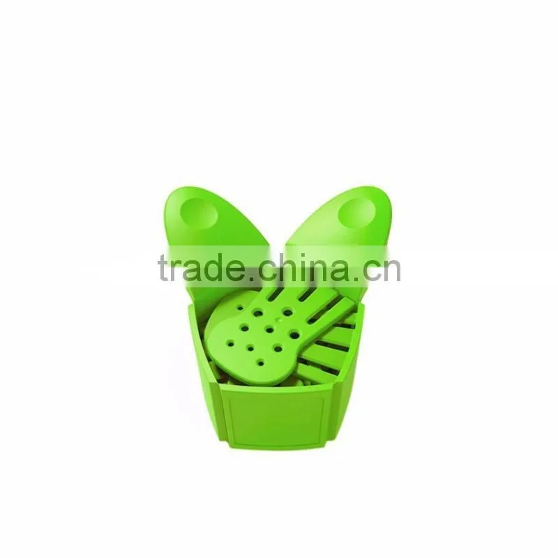 Universal Size Fit Most Pans Clip-on Green Silicone Pasta Strainer