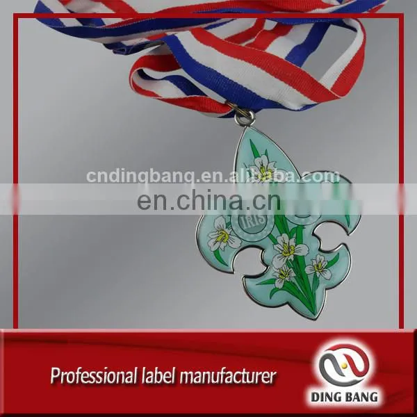 Professional OEM Factory Custom Made Jewelry Company Design And Fashional Souvenir Use Color Enamel Metal Pendant