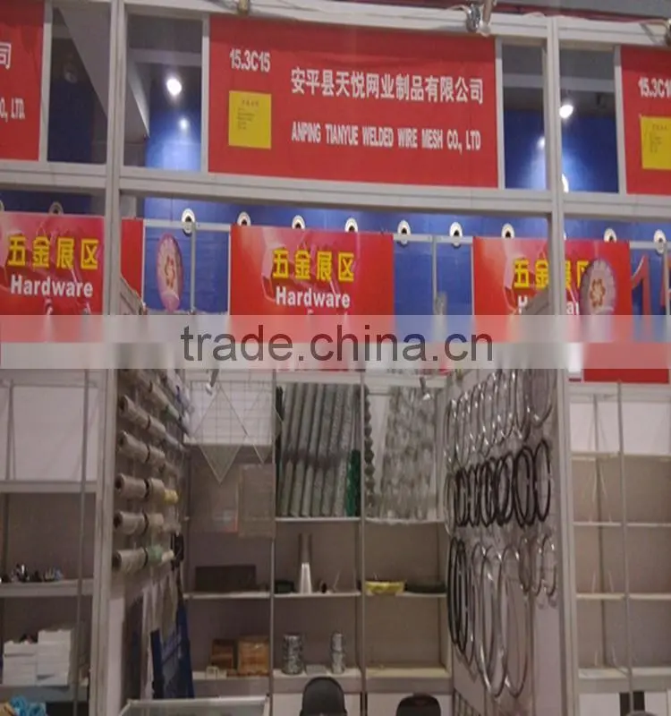 Alibaba gold supplier galvanized chicken coop hexagonal wire mesh(ISO and SGS)