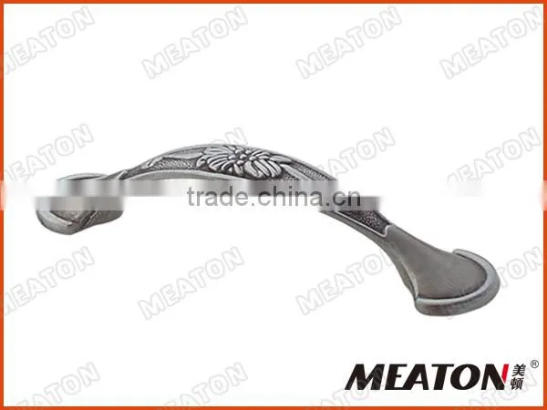 Hot sale!! 18 years factory ordest antique furniture handle, antique handle for furniture