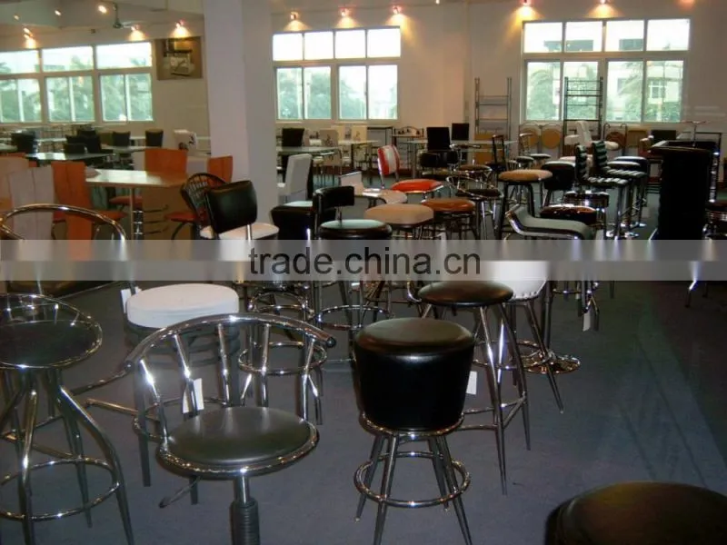 Bar Counter with Chairs