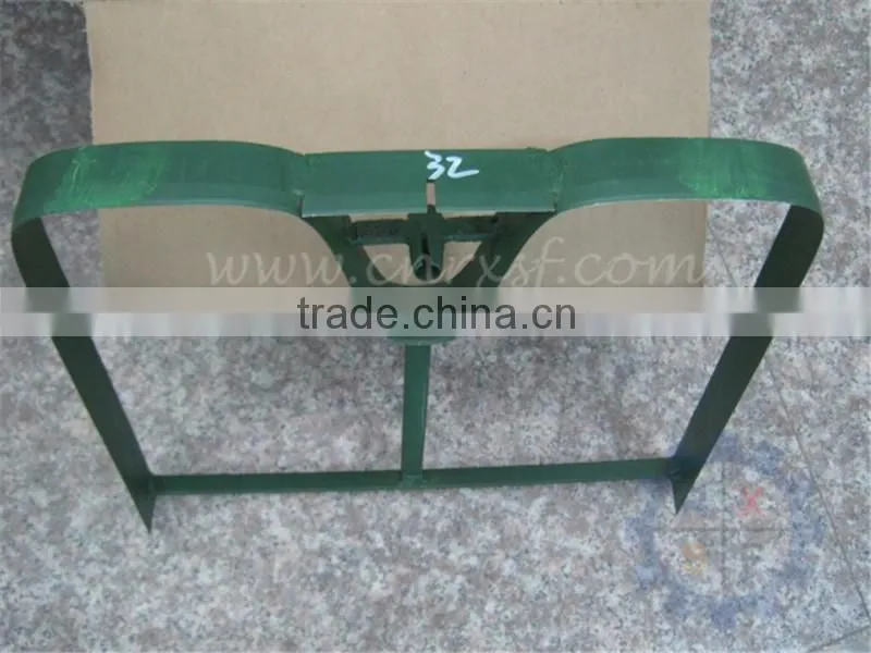 Custom plastic T-shirt bag punching blade