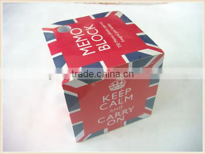 cute customized printing sticky note with wooden pallet