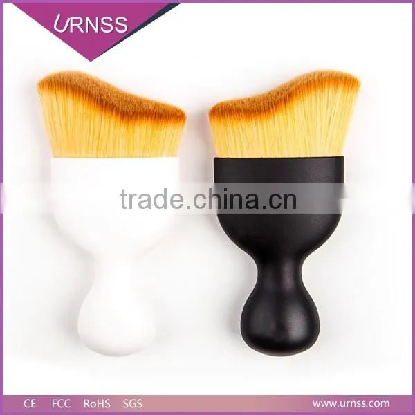 Curved Makeup Face Brush