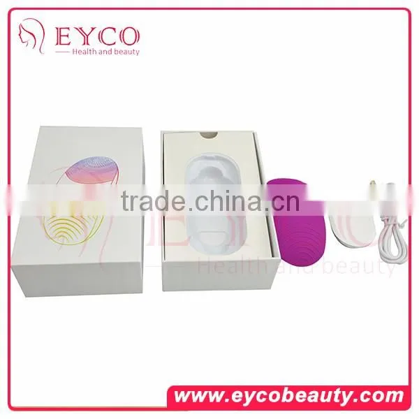 Electric Rechargeable Waterproof Silicone Facial Oil Cleansing Brush Massager