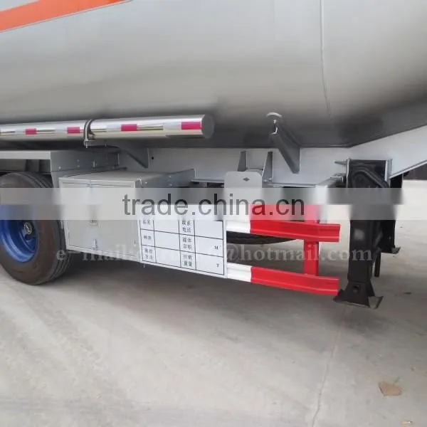 Price promotion CLW 3 axis 55m3 Fuel Trailer with FAW tractor