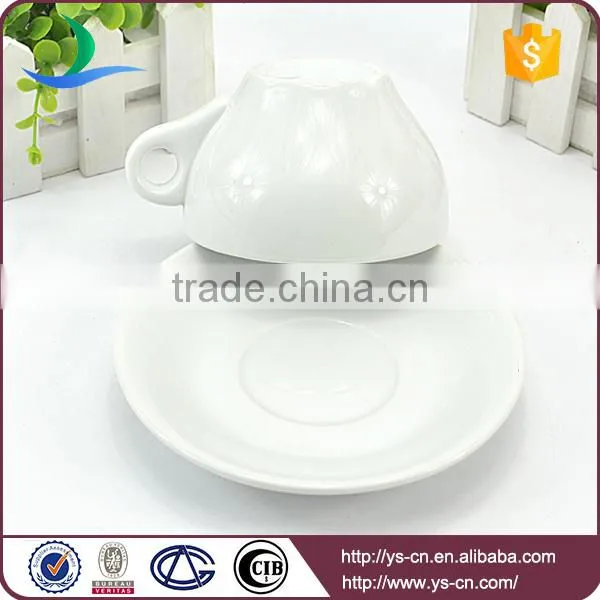 2015 New arrive porcelain tea cup and saucer for hot sale