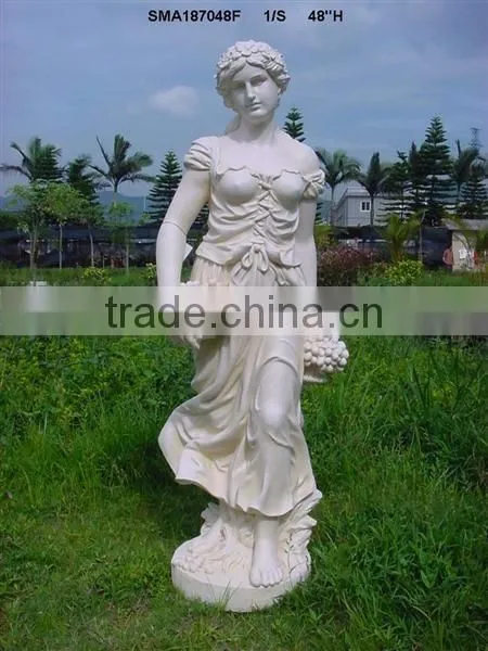 Resin snow white elegant lady figurines with a pot in hand