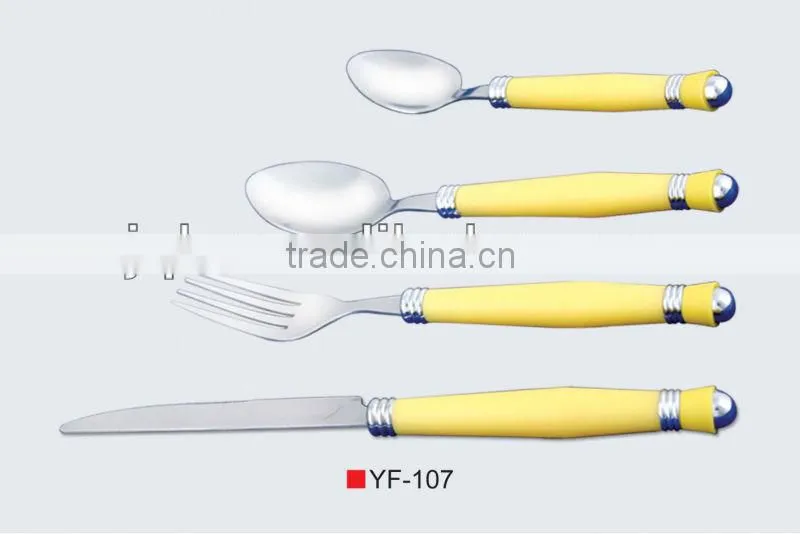 Stainless steel cutlery set with plastic handle