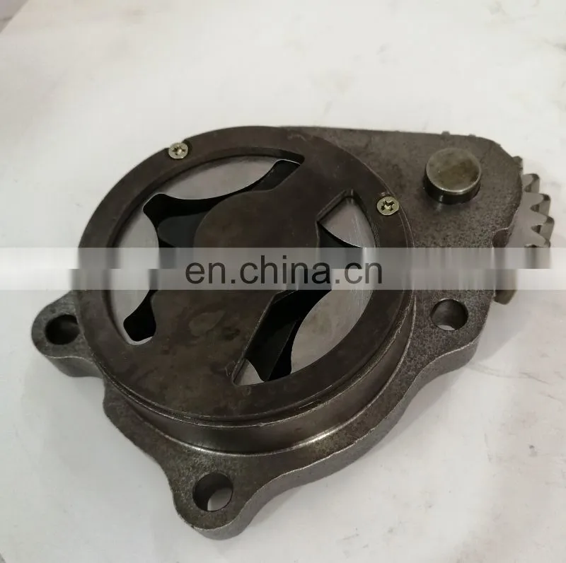 4937408 Oil pump Diesel Engine 4BT Spare Truck Original 4937408
