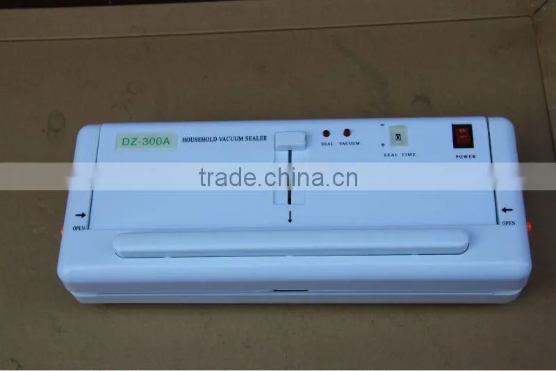 Household vacuum sealer for garlic cloves