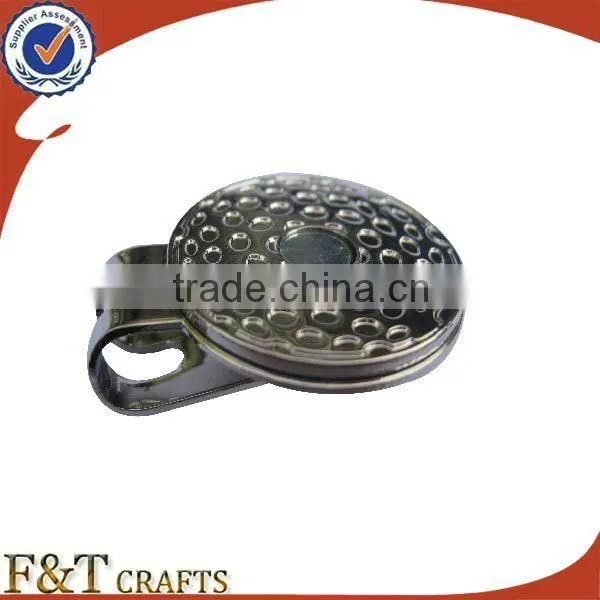 cheap custom shaped enamel club souvenir metal golf item magnet hat clip