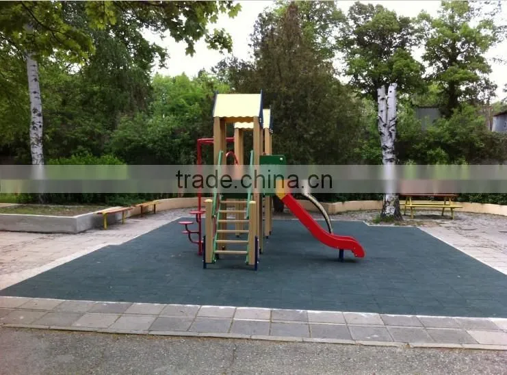 Rubber flooring tiles