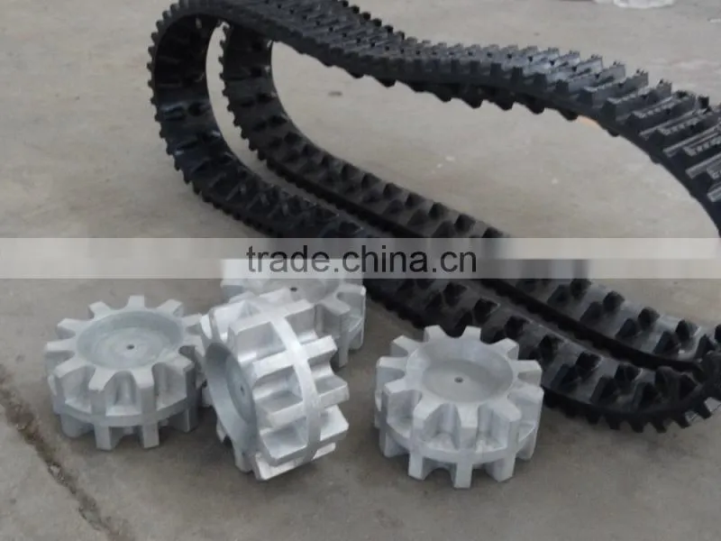 small roboat RUBBER TRACKS and wheels 118 mm width