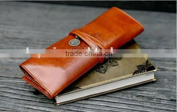 Korea style high-capacity handmade PU leather cosmetic fashion rolling bag