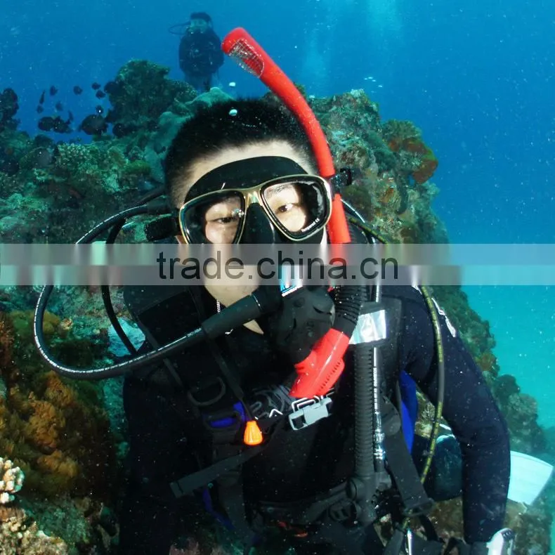 High Quality Scuba Diving Equipment Silicone Diving Mask (MM-2700)
