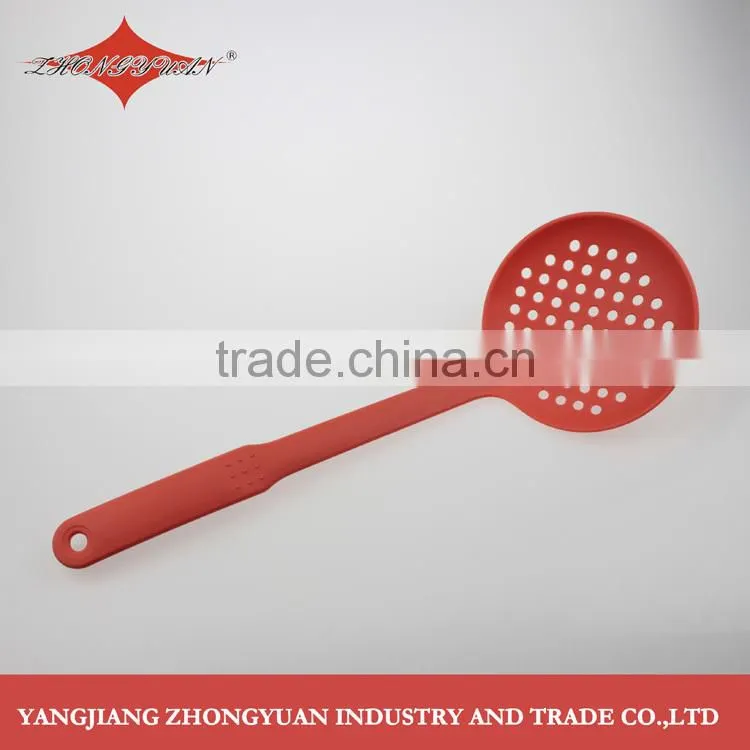 FDA LFGB grade Manufacturer bonny kitchen utensil of skimmer