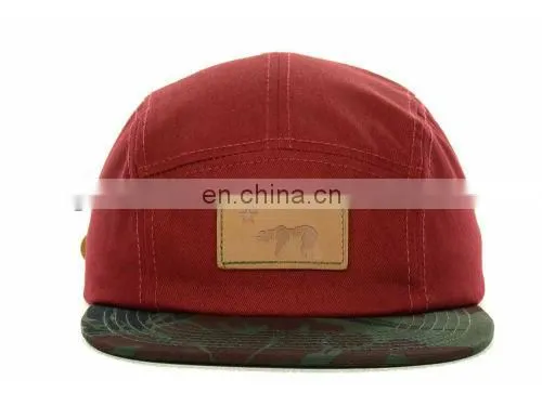 Black 5 panel hat with printing flat brim