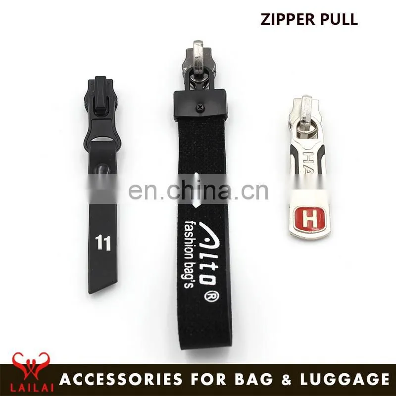 Custom decorative plastic zipper pull tabs for bag accessories