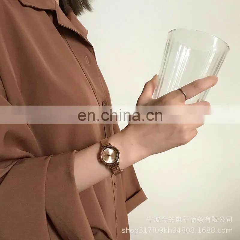 Chic watch women's Retro small dial art versatile temperament chain Mori students women's watch chic
