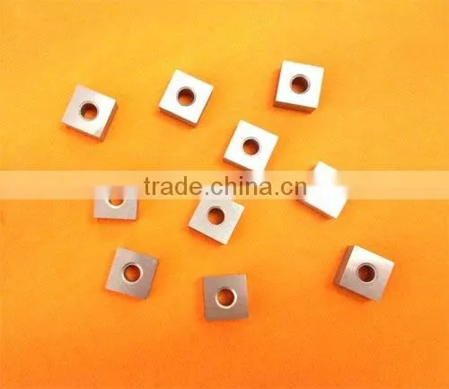 Carbide chain saw inserts for cutting marble