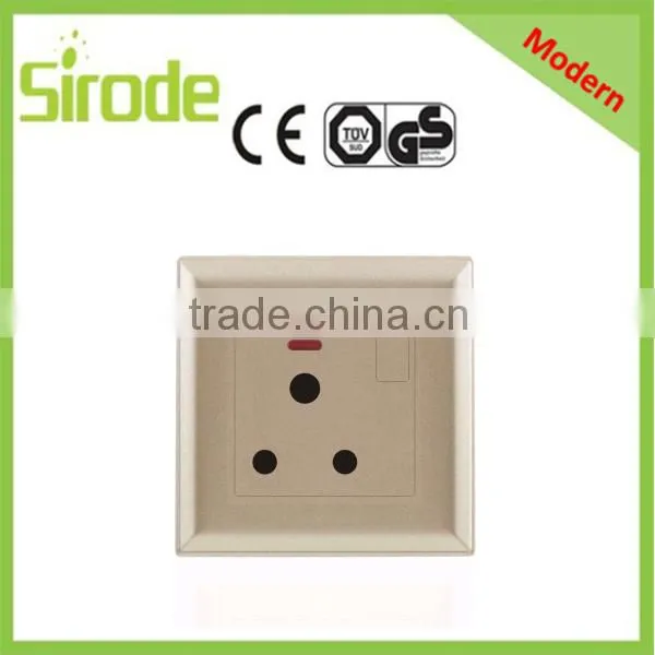 UK market BS Standard bakelite 45A DP switch + 13A switched scoket with neon light cooker unit