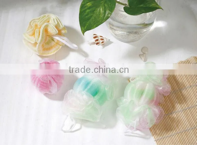 Wholesale colorful soft bath spong ,bath ball, mesh shower wash sponge for promotiona