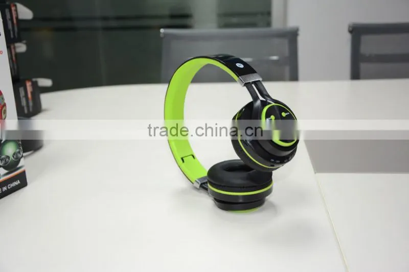 Wholesale Price sports stereo wireless bluetooth headset Stereo Headphone with Microphone