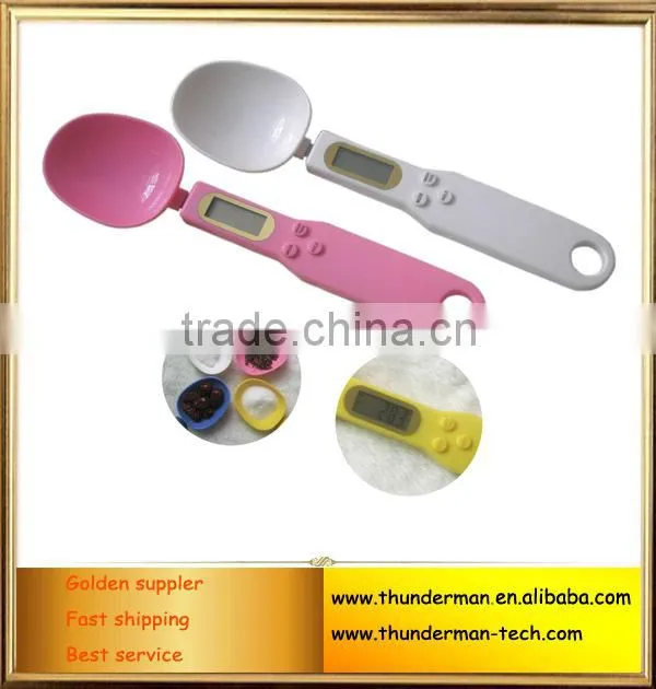 Plastic digital measuring spoon scale
