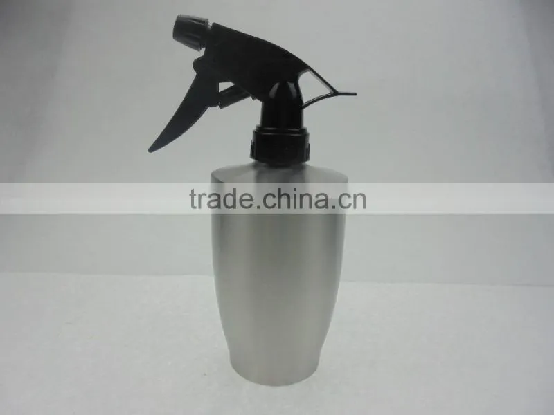 Provide elegant and generous stainless steel spray bottle