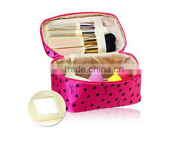 bulk round red cosmetic bag wholesale