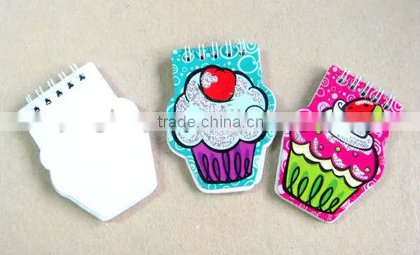 Mini notebook cake shape