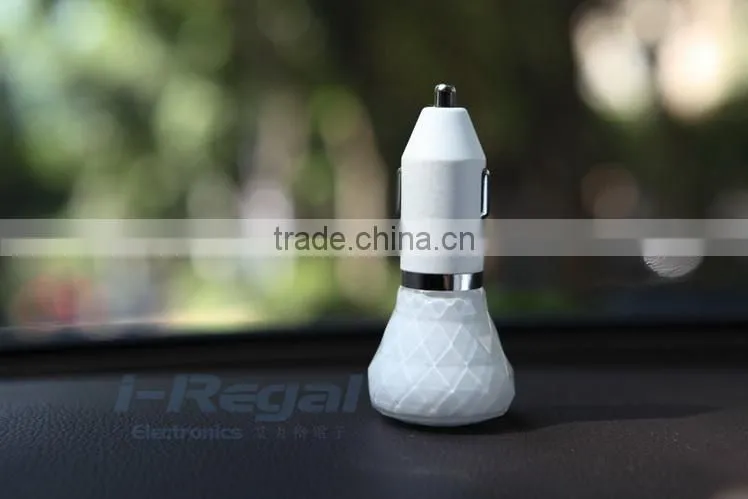 2015 new product Dual USB Car Charger with jump starter