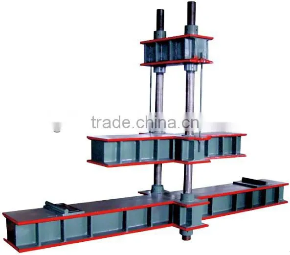 Reaction Force Framework and concrete test apparatus for concrete beam examination