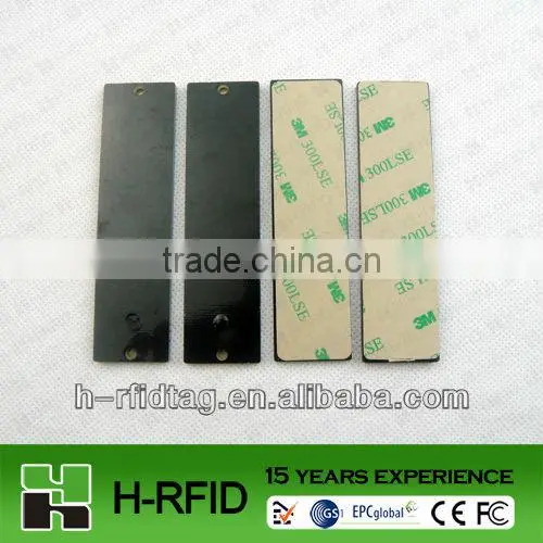 Assets tracking uhf on metal tag