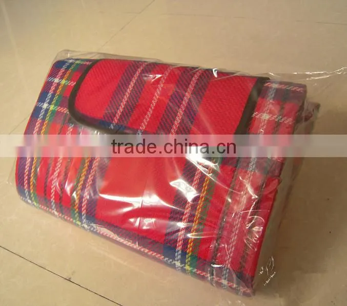 Top Quality Portable Fleece Picnic mat for Camping Baby Crawl and Children Playing Eco Friendly Wholesale OEM