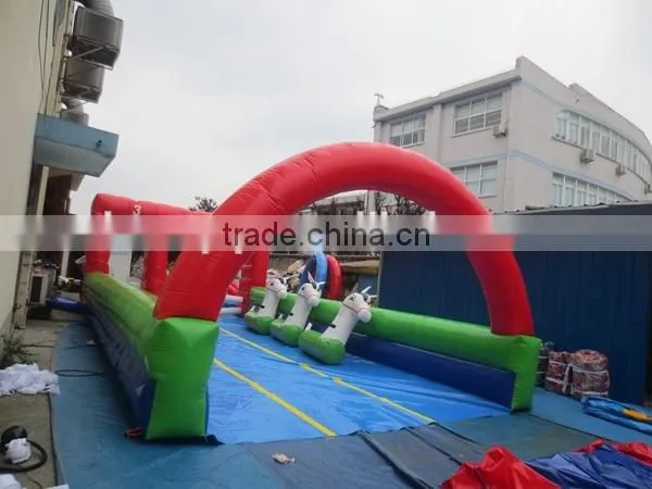 2015 best sale sports game Inflatable horse run track for kids