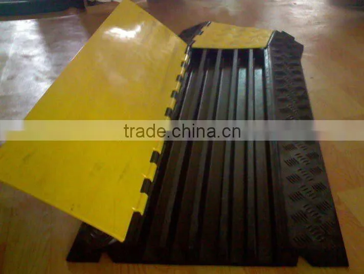 2-channel rubber corner wire protectors