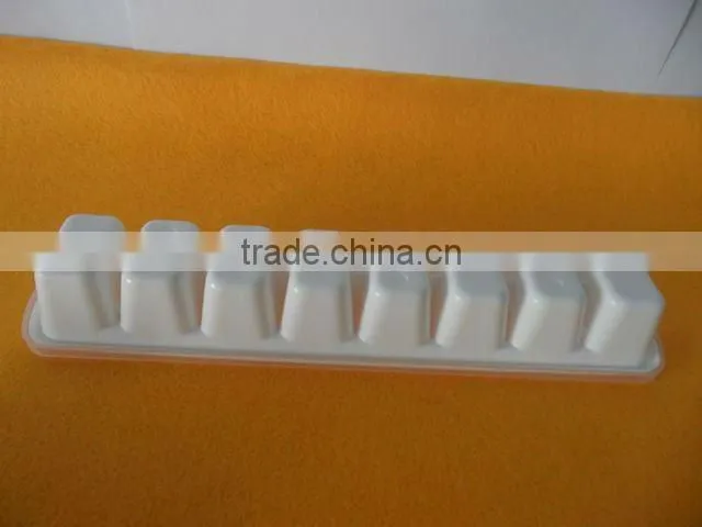 8 lattices Plastic PP Ice Mold with lid