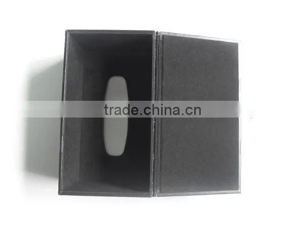 facial tissue box