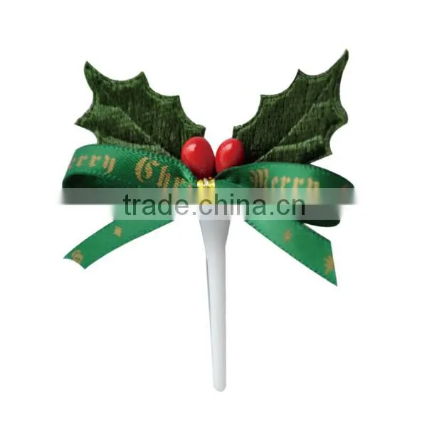 Handmade green leaf cake decoration