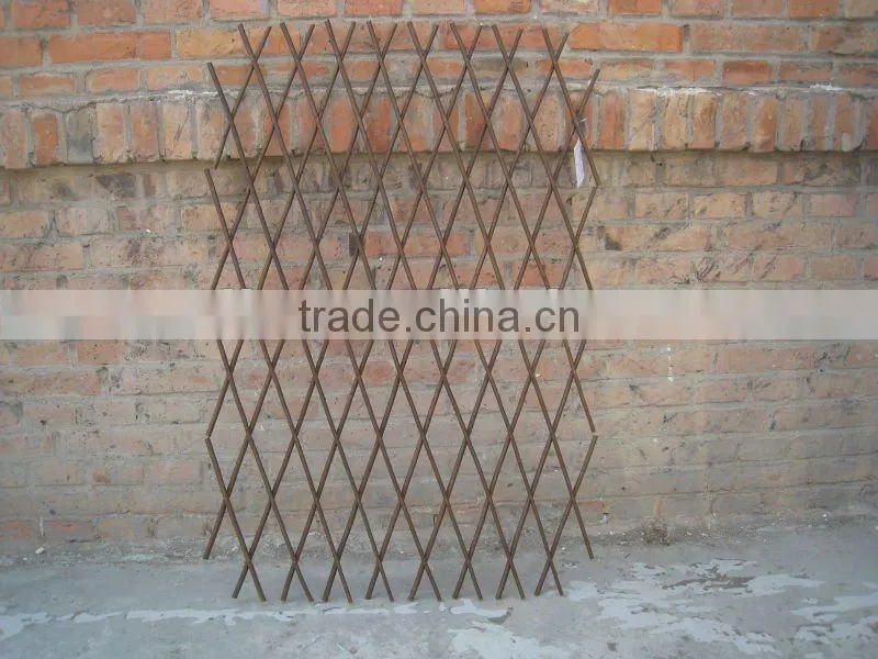 willow expandable fence