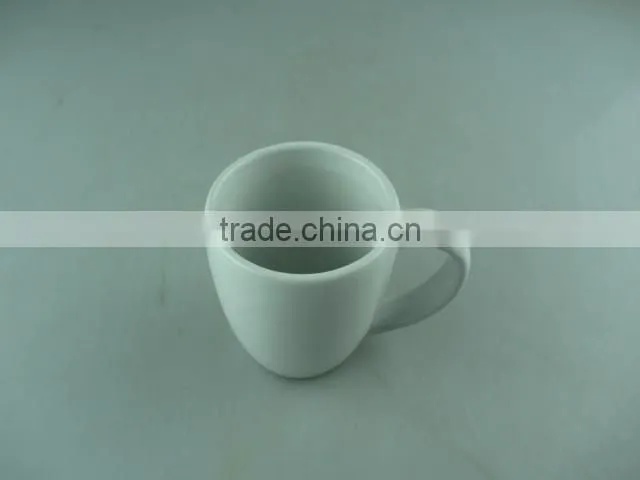 small white round porcelain coffee cup mug